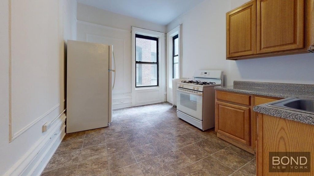 204 West 108th Street - Photo 12