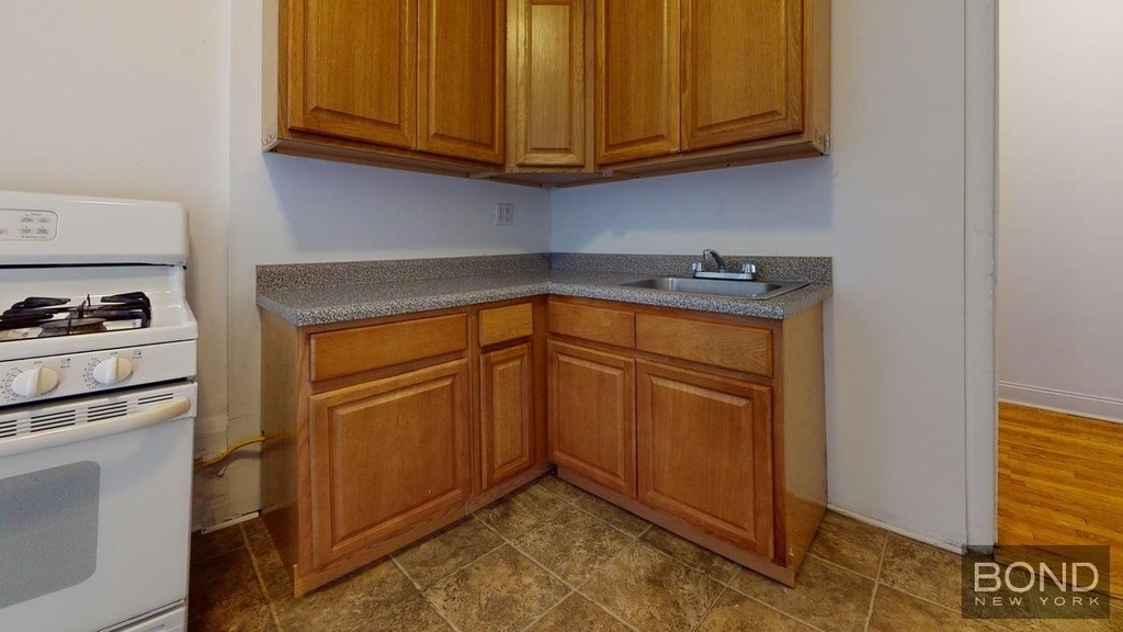 204 West 108th Street - Photo 11
