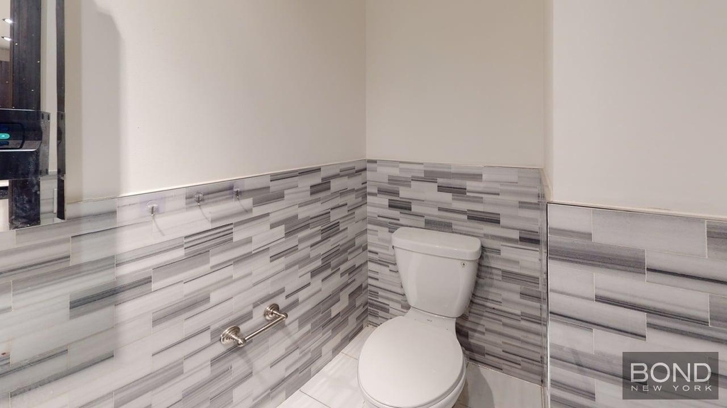 204 West 108th Street - Photo 7