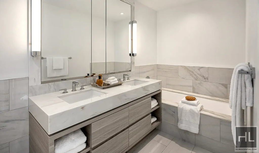 West 61st Street - Photo 1