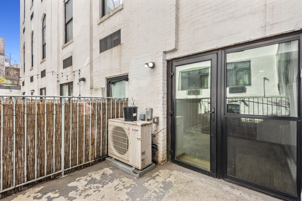 618 Bushwick Avenue - Photo 8