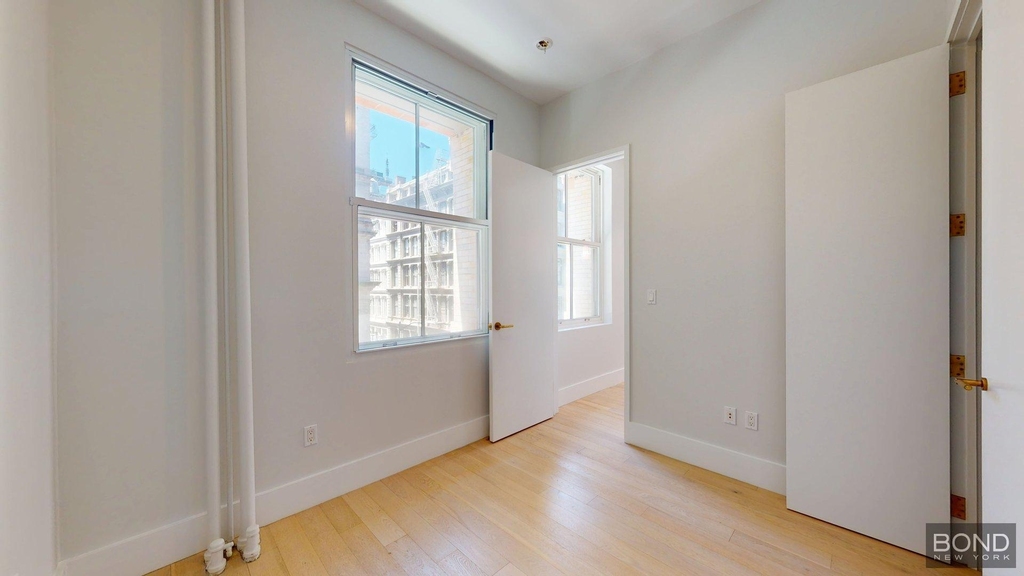452 Broome Street - Photo 7