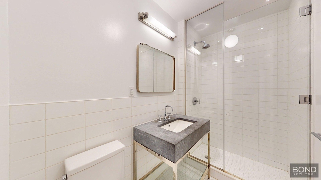 452 Broome Street - Photo 11