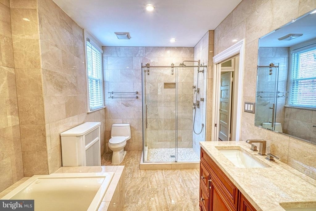 1821 Kilbourne Place Nw - Photo 16