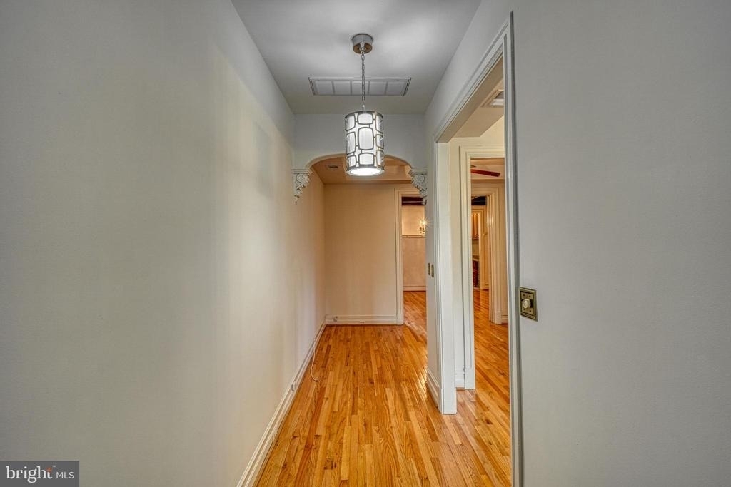 1821 Kilbourne Place Nw - Photo 5