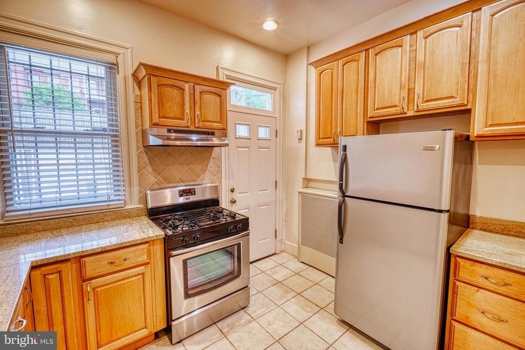 1821 Kilbourne Place Nw - Photo 12