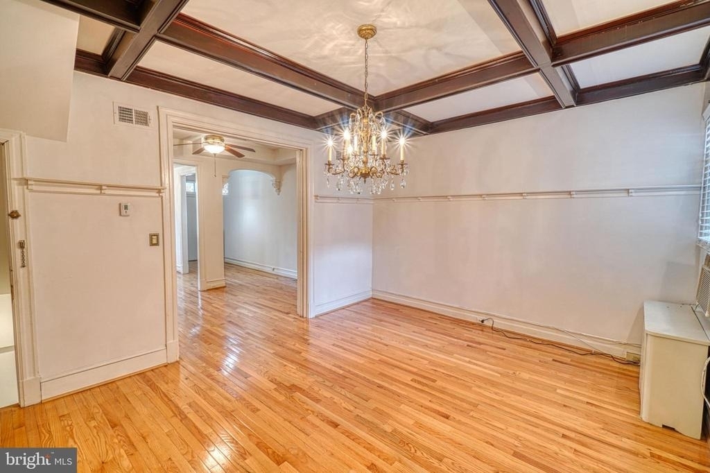 1821 Kilbourne Place Nw - Photo 9