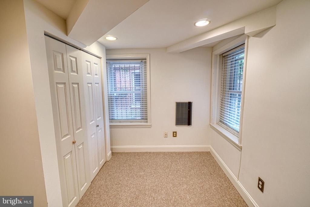 1821 Kilbourne Place Nw - Photo 32
