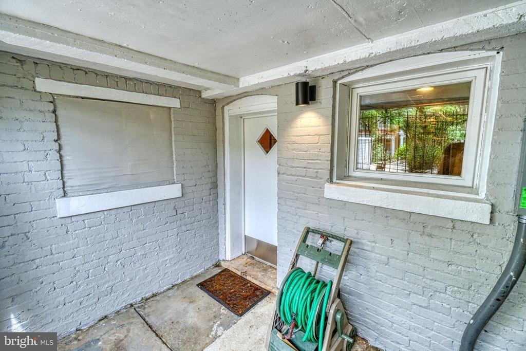 1821 Kilbourne Place Nw - Photo 35