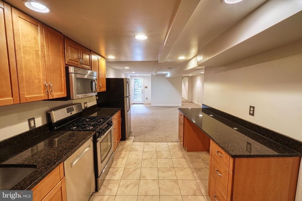 1821 Kilbourne Place Nw - Photo 30