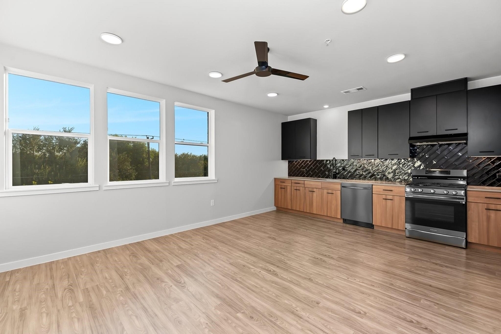4510 Terry-o Ln - Photo 0