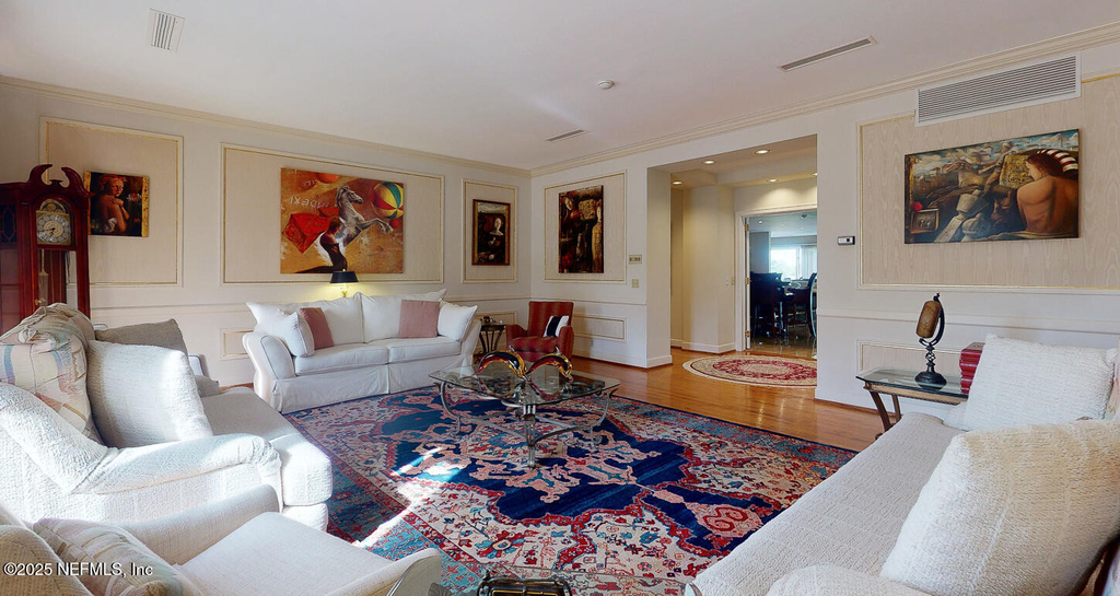 7987 Hollyridge Road - Photo 45