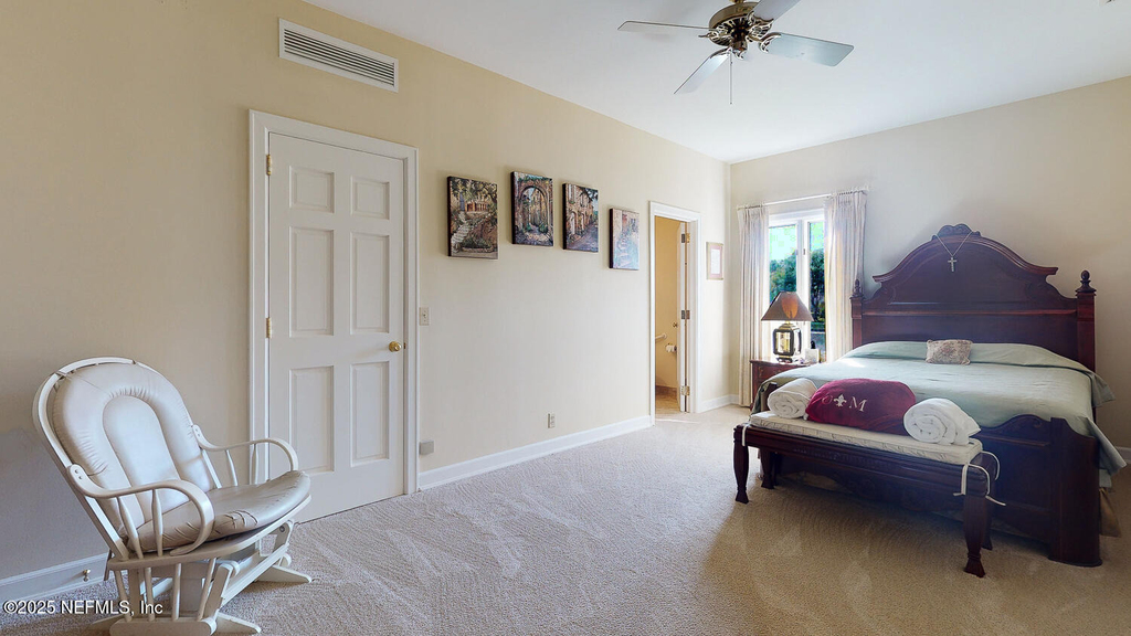 7987 Hollyridge Road - Photo 11