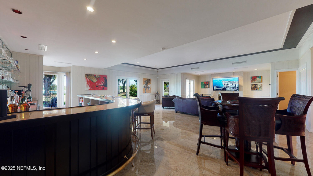 7987 Hollyridge Road - Photo 46