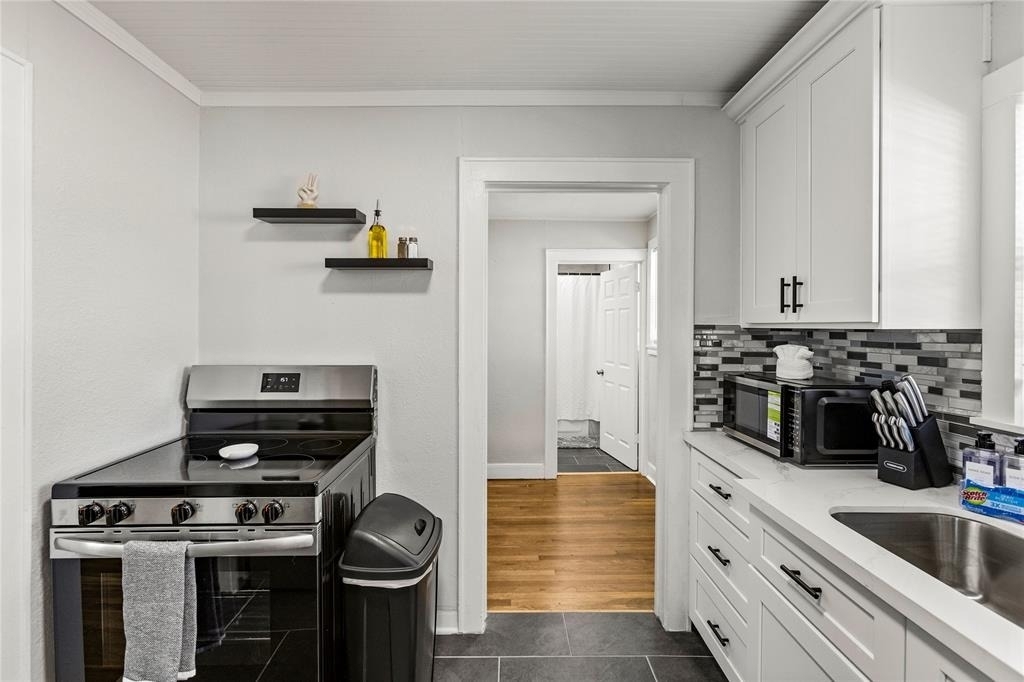3624 Avenue S 1/2 Rear - Photo 8