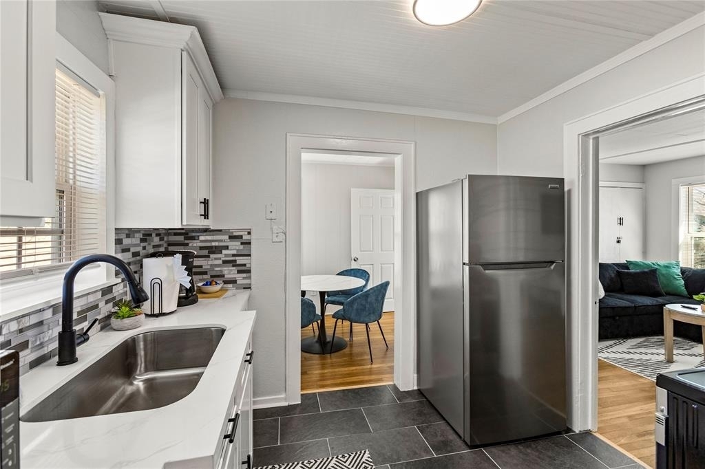 3624 Avenue S 1/2 Rear - Photo 9