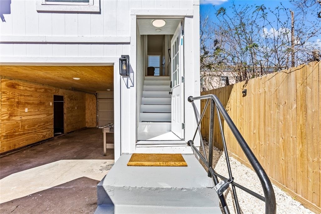 3624 Avenue S 1/2 Rear - Photo 2