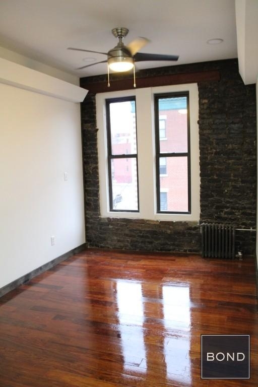 East 14th Street - Photo 2