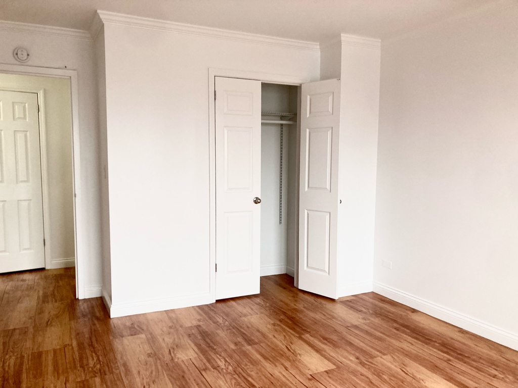 747 10th Avenue - Photo 13