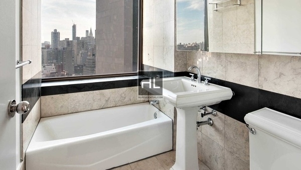 E. 39th Street - Photo 3