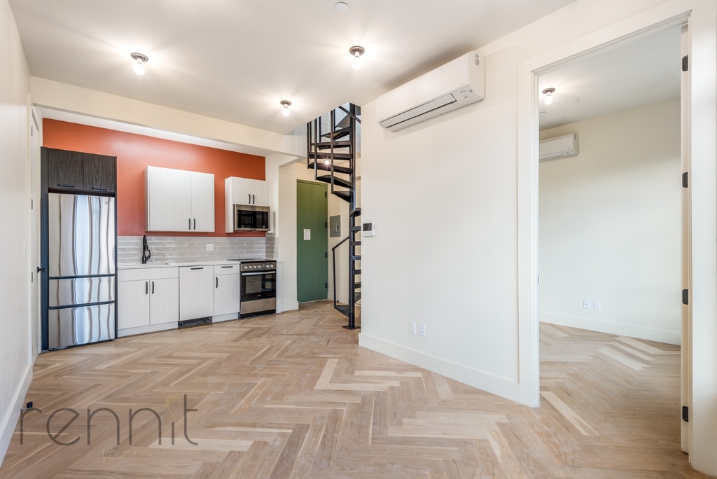 179 Meserole Street - Photo 1