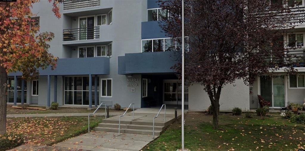 530 Coffee Rd - Photo 3