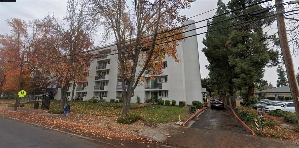 530 Coffee Rd - Photo 6