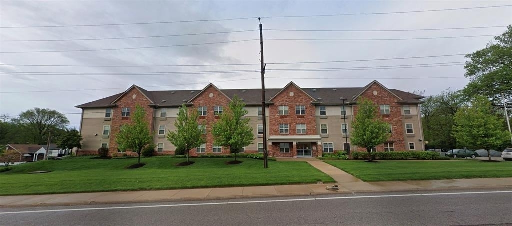 7550 Page Ave - Photo 0
