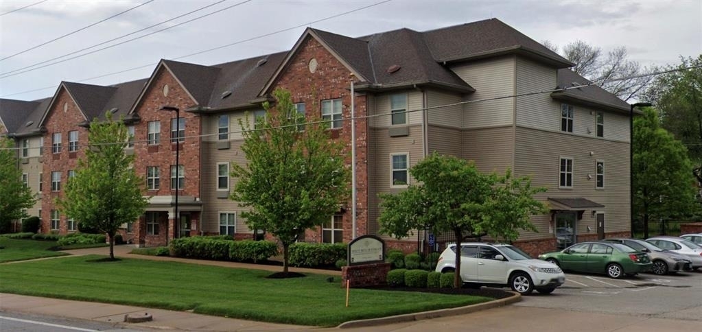 7550 Page Ave - Photo 2
