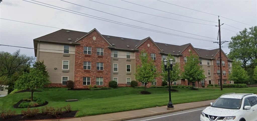 7550 Page Ave - Photo 1