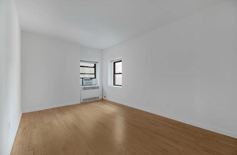 Madison Avenue - Photo 5