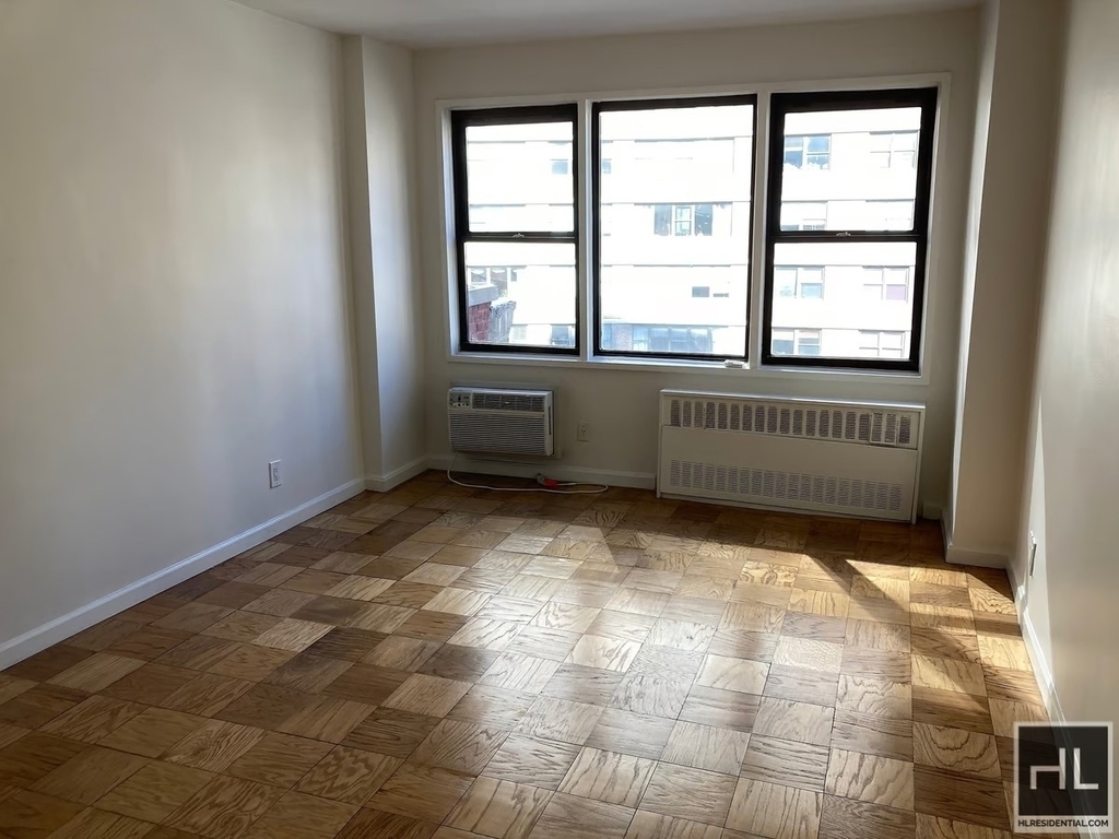 East 36 Street - Photo 0