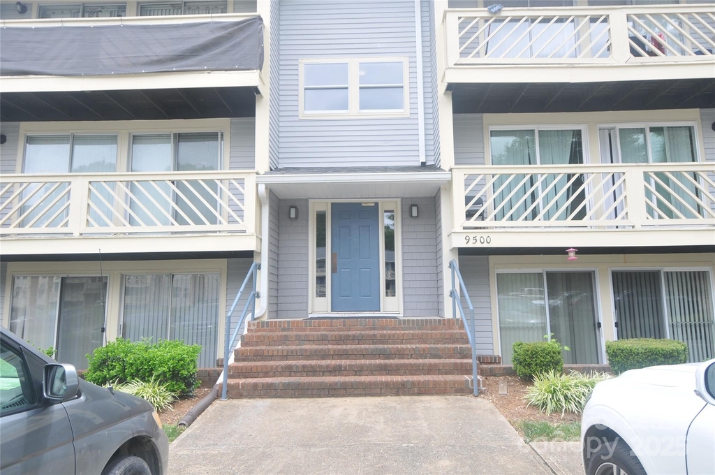 9500 L Shannon Green Drive - Photo 0