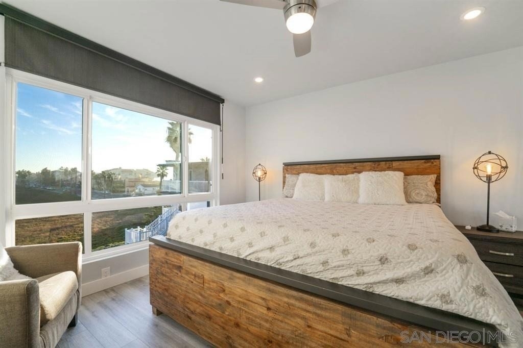 1111 Seacoast Drive - Photo 7