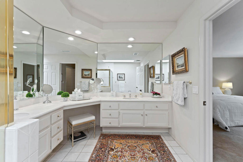 191 Madrid Avenue - Photo 11