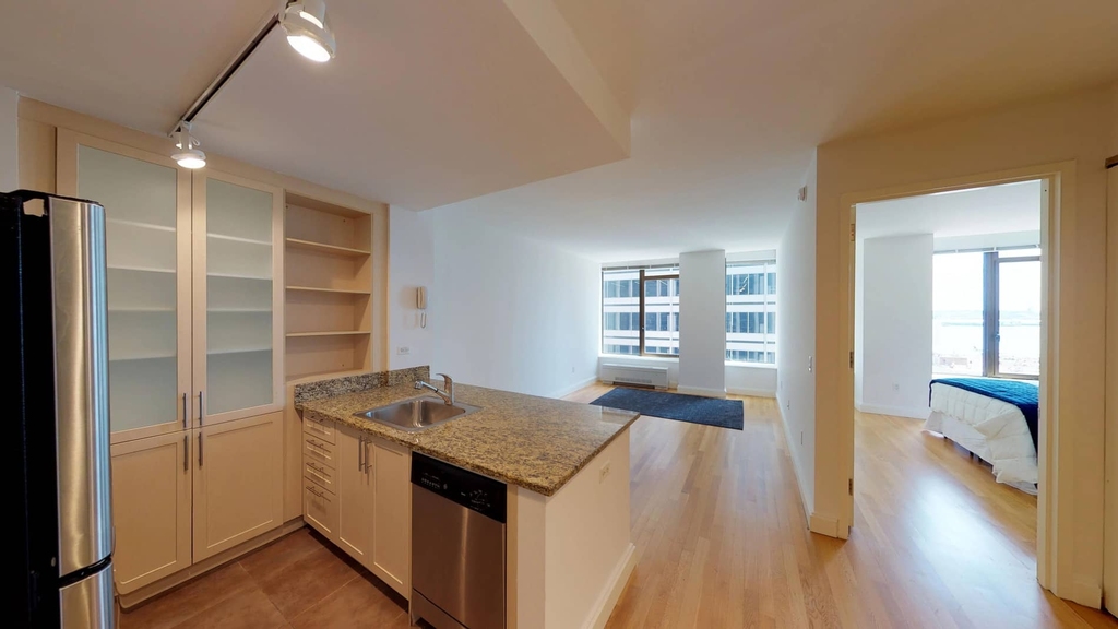 10 Hanover Square - Photo 21