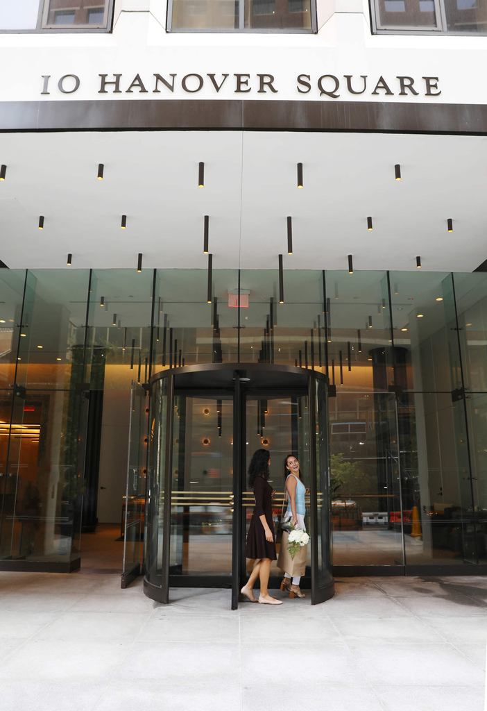 10 Hanover Square - Photo 35
