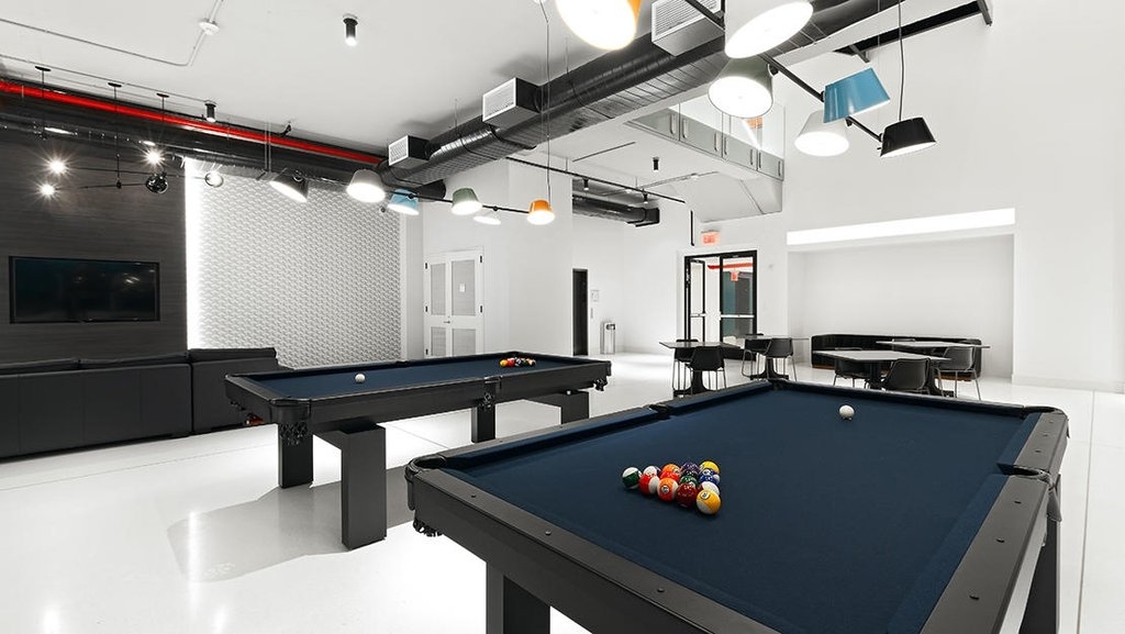 West 57th Street, Unit 427 - Photo 4