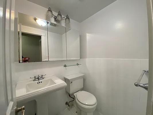 416 East 13th Street - Photo 2