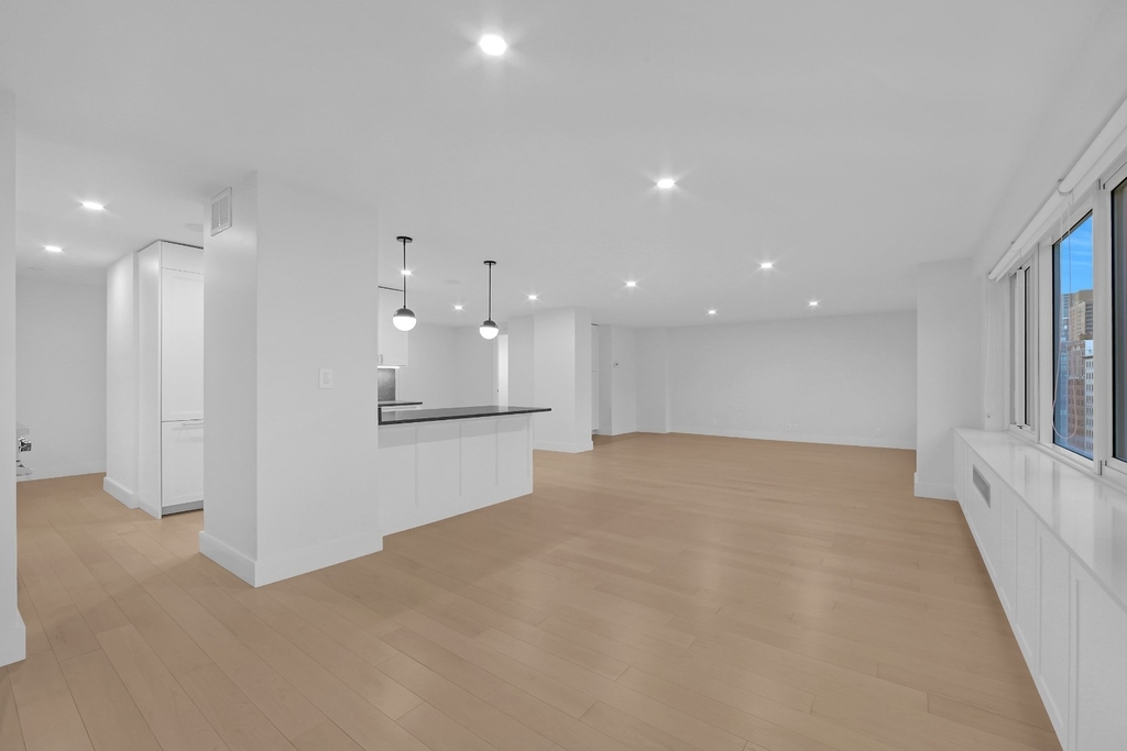 Park Avenue - Photo 5