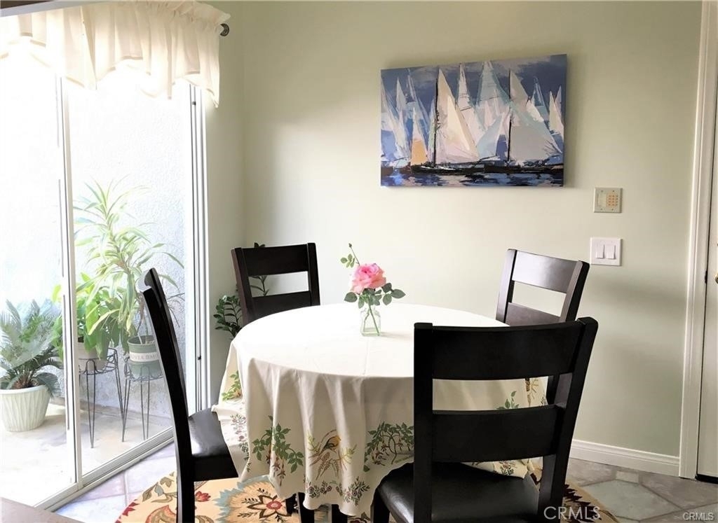 735 Alabama Street - Photo 2
