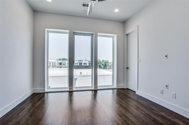 2203 Moser Avenue - Photo 9