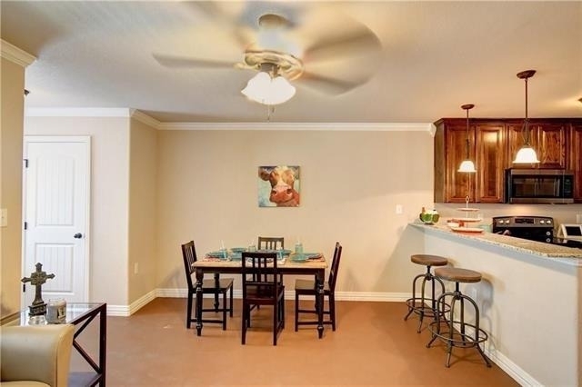 701 S Lillian Street - Photo 5