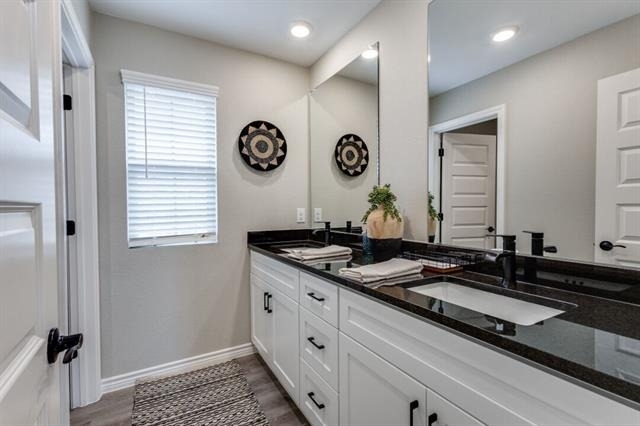 8525 Leyton - Photo 16
