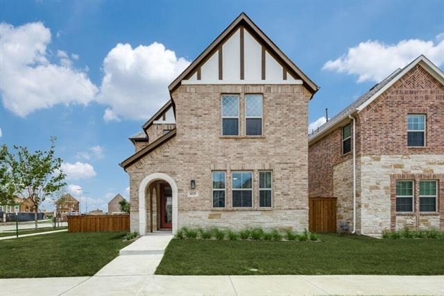 8525 Leyton - Photo 1