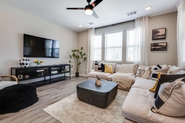 8525 Leyton - Photo 4