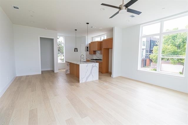 4210 Roseland Avenue - Photo 9