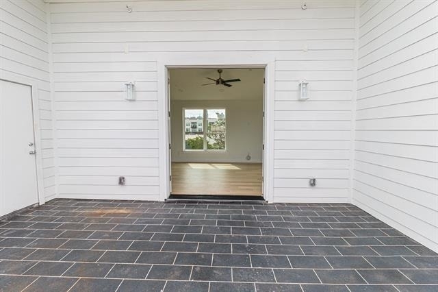 4210 Roseland Avenue - Photo 35