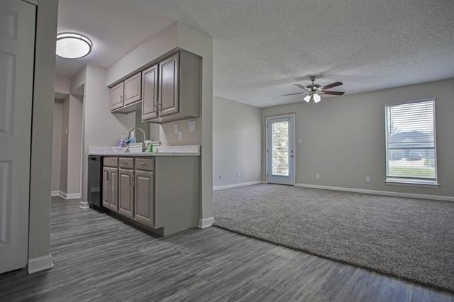 1200 W Taylor Street - Photo 3