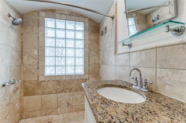 4543 Fairway Avenue - Photo 7
